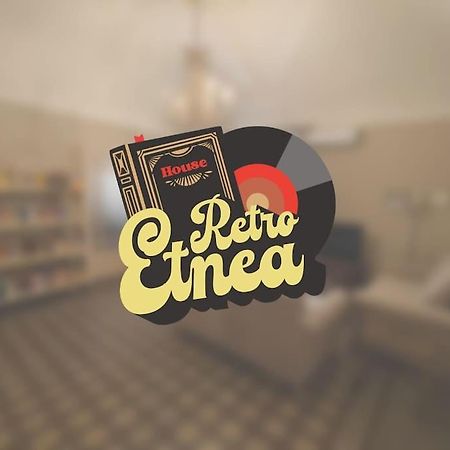 Retroetnea - Appartamento In Centro Storico - Con Camere Comunicanti Catánia Buitenkant foto